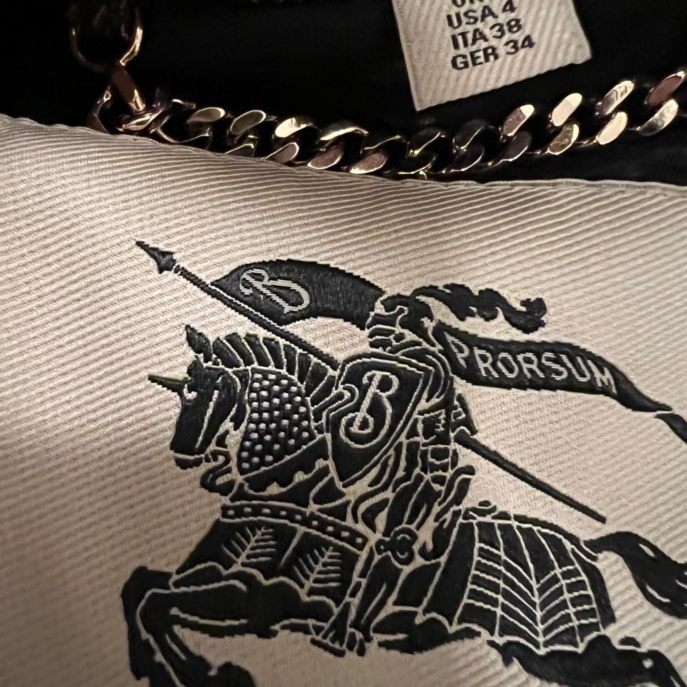 Burberry London plaid trench coat. New w/o tags - Picture 8 of 11